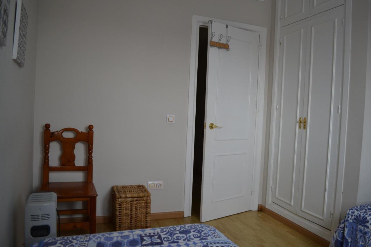 Centrico Y Amplio 100% Equipado Apartamento